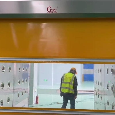 Douche d'air de pièce propre de cargaison de GCC avec la porte de volet de PVC avec le capteur photoélectrique