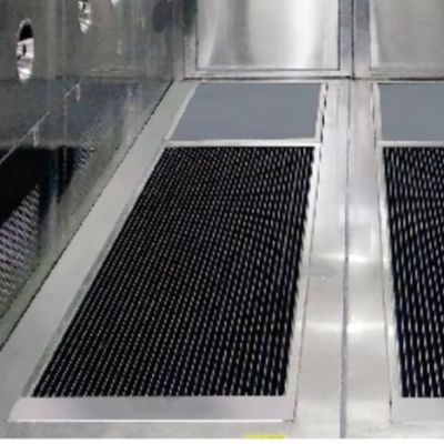 Machine de nettoyage de chaussures industrielles à commande automatique efficace